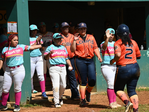 rthwest gana el juego de estrellas de la liga femenina de béisbol doble-a de puerto rico