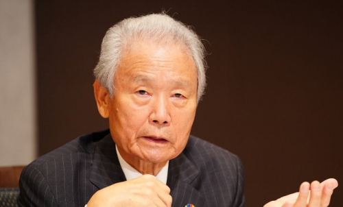 Sadayuki sakakibara nombrado nuevo comisionado de la npb...
