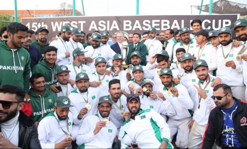 Pakistán derrota a palestina para obtener el título de la copa de béisbol de asia occidental...